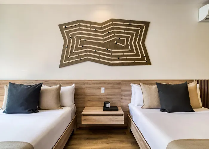 Studio Fenomenal Con Balcon Priv And Rooftop Whit Jacuzzi Aparthotel 4*